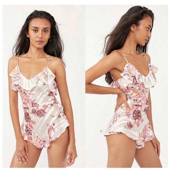 NWOT FREE PEOPLE HOLD ME CLOSER TEDDY - Picture 1 of 9